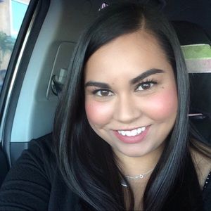 Meet your Posher, Karin